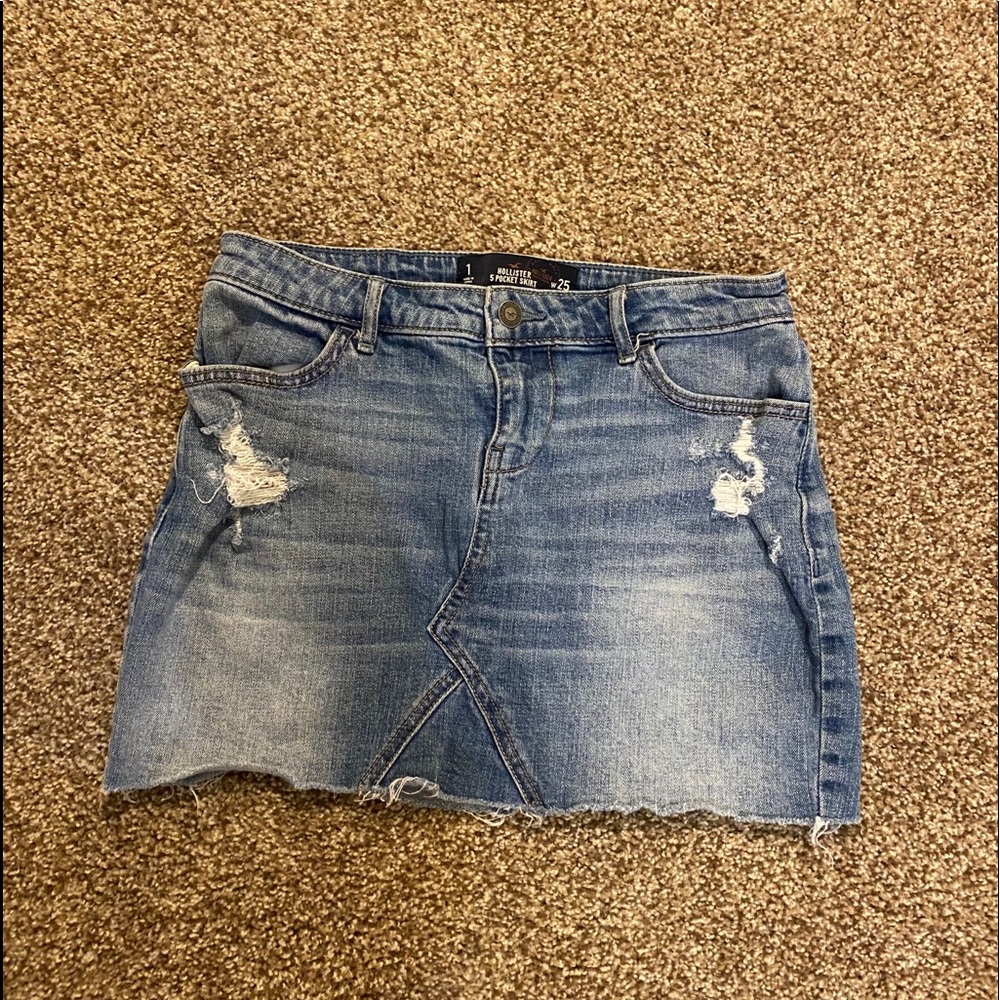 Hollister distressed denim Skirt